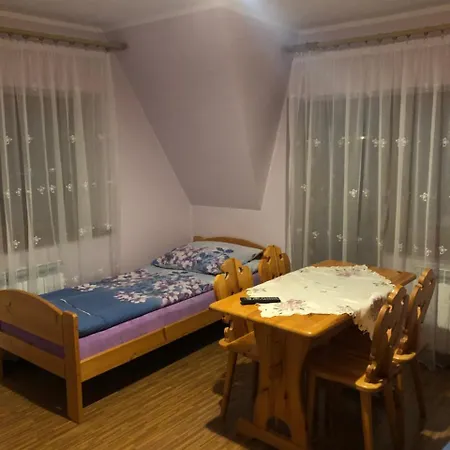 Homestay Goscinne Pod Gubalowka